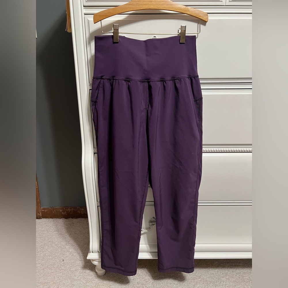 Lululemon purple breathable pants